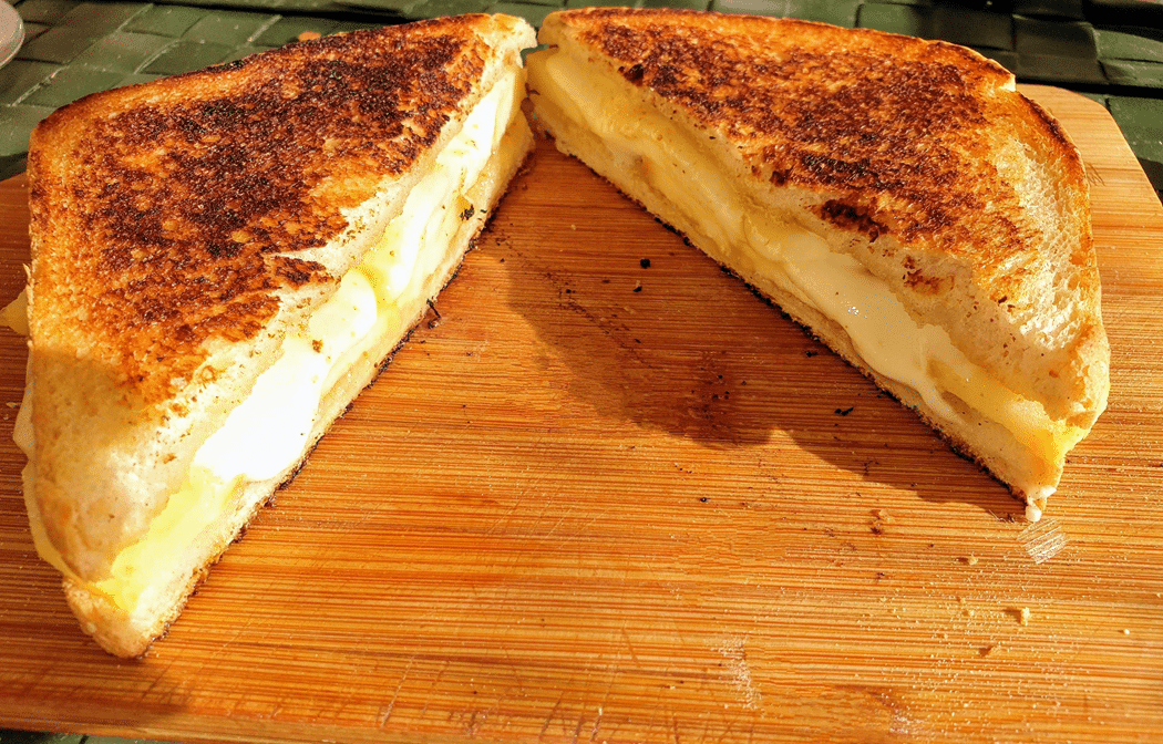 Apfel Mozzarella Sandwich